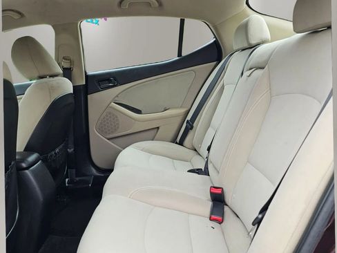 Used 2015 Kia Optima LX FWD image 12