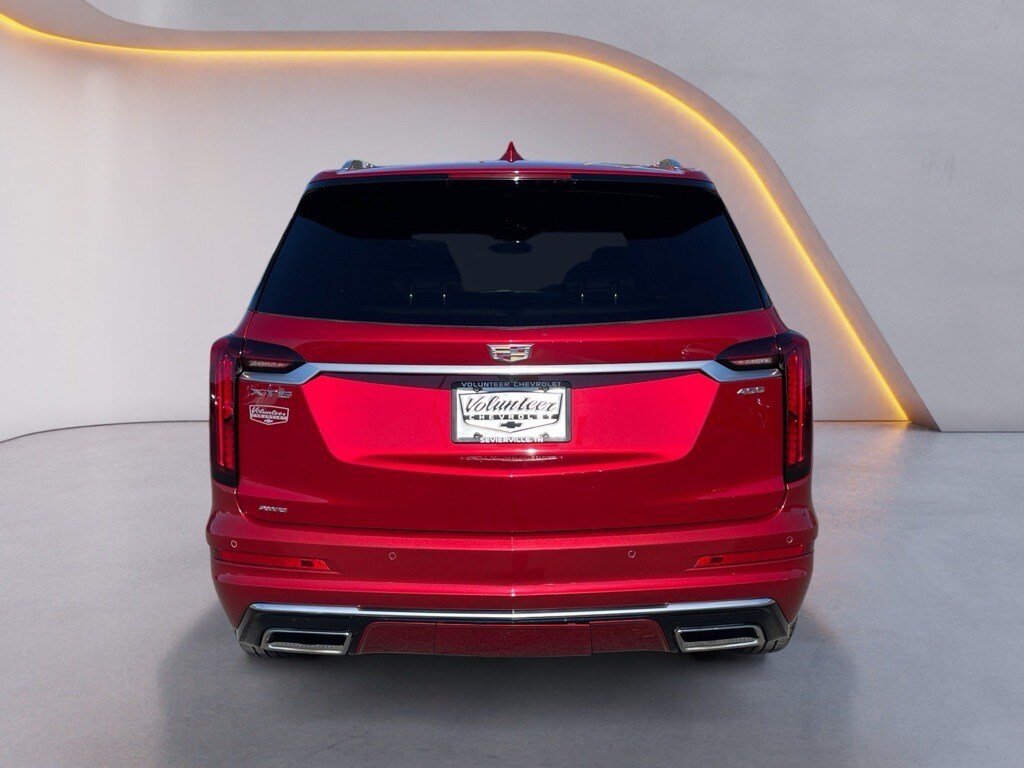 Used 2024 Cadillac XT6 Premium Luxury AWD/4WD image 5
