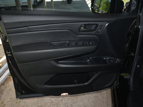 Certified 2025 Honda Odyssey Sport-L image 10