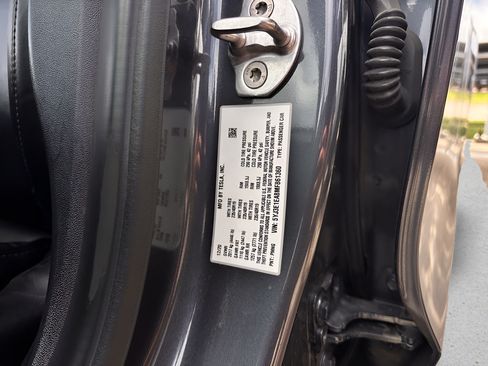 Used 2021 Tesla Model 3 RWD image 26