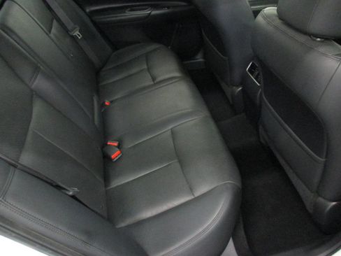 Used 2015 Nissan Altima 2.5 SL w/ Moonroof Package image 12