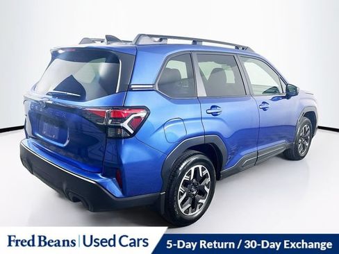 Used 2026 Subaru Forester Premium AWD/4WD image 10