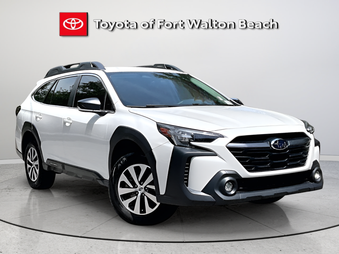 Used 2025 Subaru Outback AWD/4WD image 1