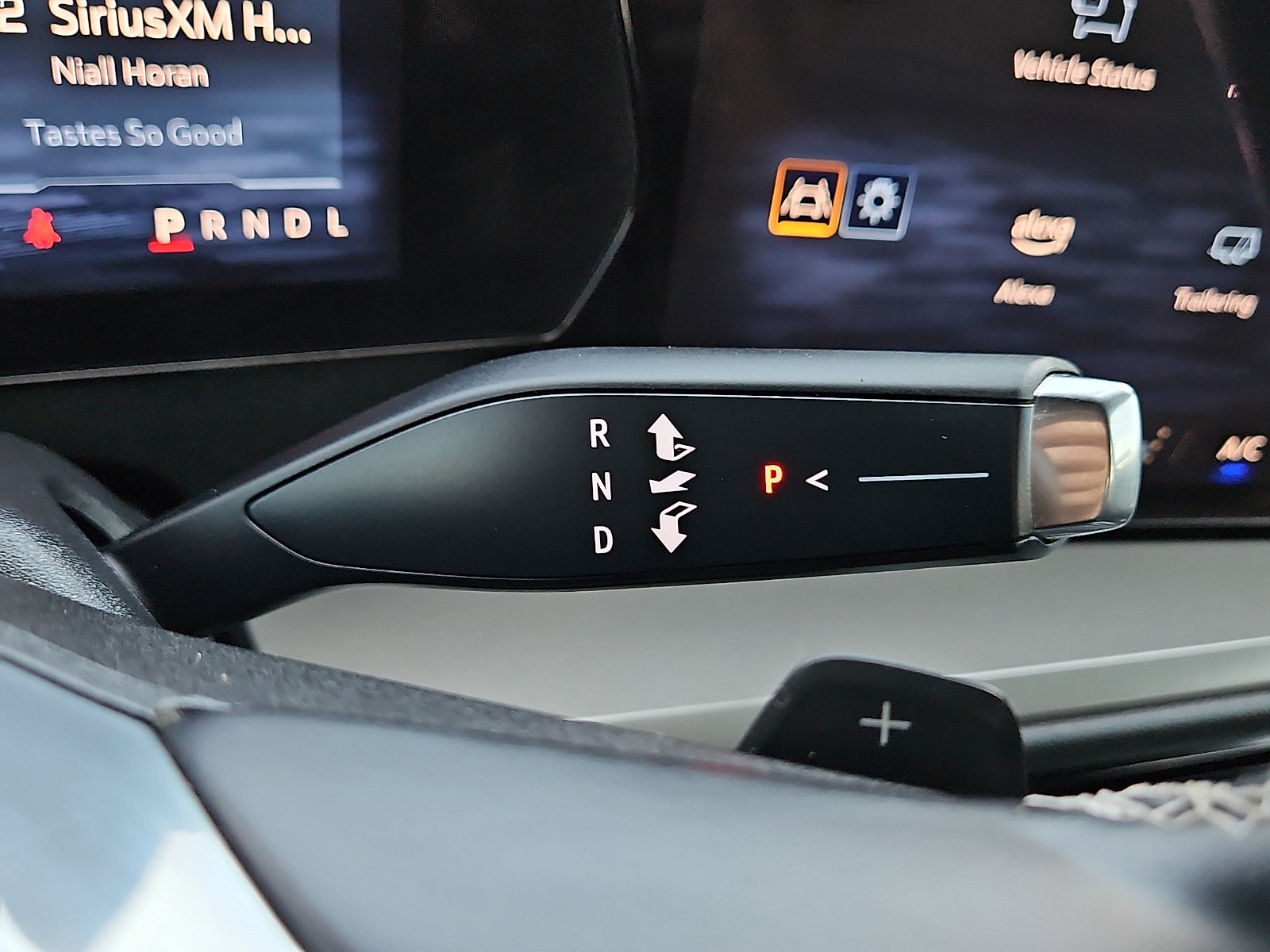 Used 2025 Chevrolet Traverse LT FWD image 20