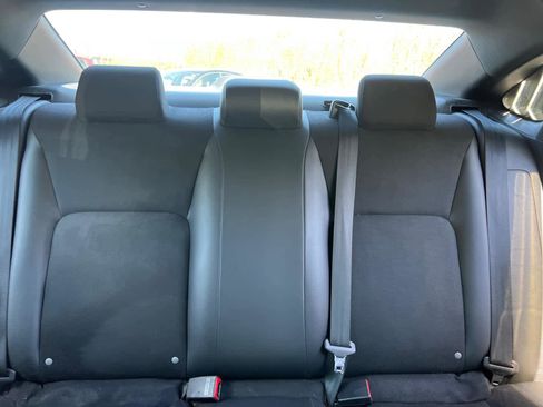Used 2024 Honda Civic Sport image 28