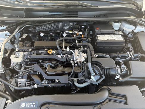 Used 2024 Toyota Corolla LE FWD image 11