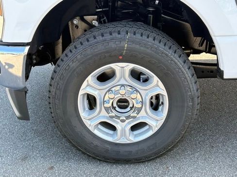 New 2026 Ford F250 XLT AWD/4WD image 27