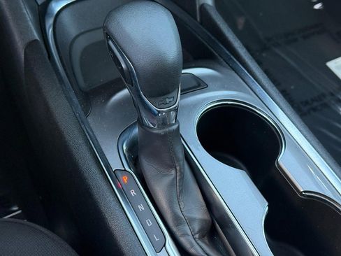 Used 2023 Chevrolet Malibu LT image 24