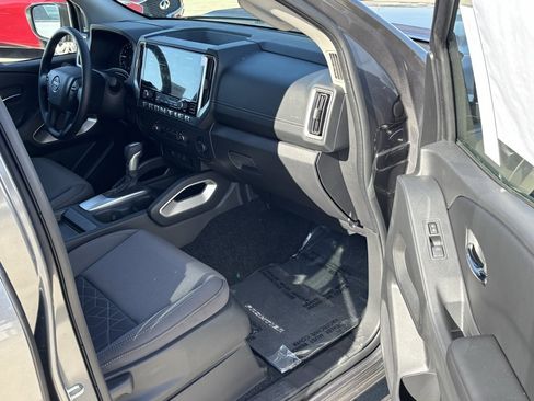 New 2026 Nissan Frontier SV w/ Tow Package image 21