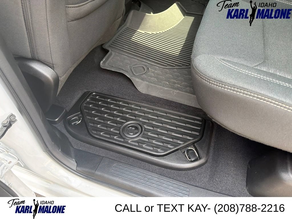 Used 2025 RAM 1500 Big Horn AWD/4WD image 24