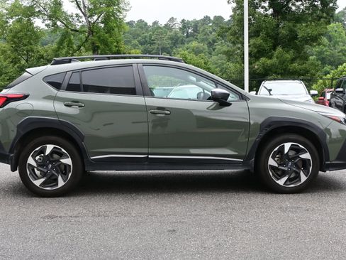 Used 2024 Subaru Crosstrek 2.5i Limited w/ Popular Package #3A AWD/4WD image 10