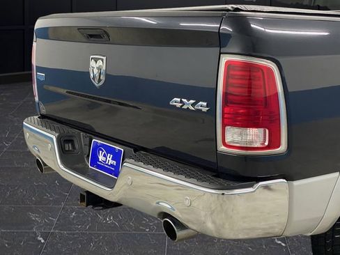 Used 2017 RAM 1500 Laramie image 37