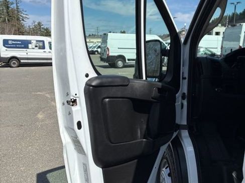 Used 2023 RAM ProMaster 2500 FWD image 21