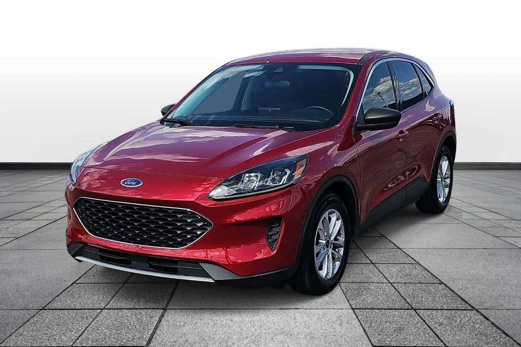 Used 2022 Ford Escape SE w/ Convenience Package FWD image 1