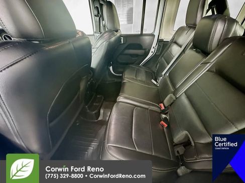 Used 2019 Jeep Wrangler Unlimited Sahara AWD/4WD image 26