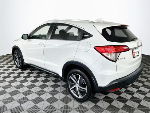 Used 2021 Honda HR-V EX image 7