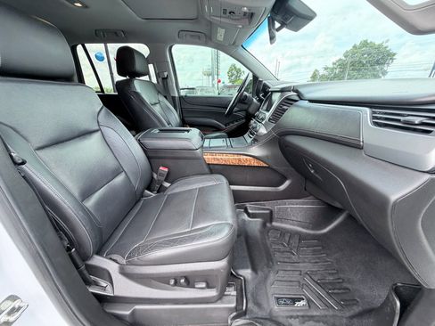 Used 2018 Chevrolet Tahoe Premier w/ RST 6.2L Performance Edition RWD image 25
