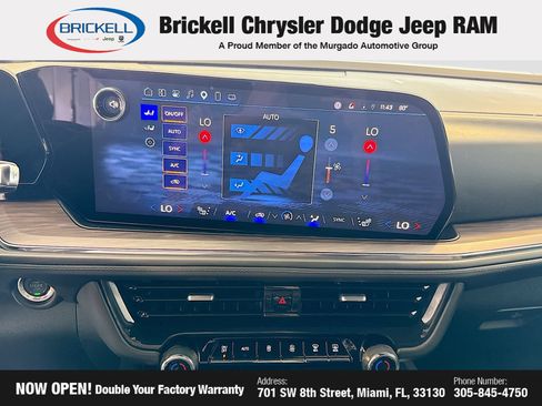 Used 2025 Chevrolet Tahoe Z71 AWD/4WD image 35