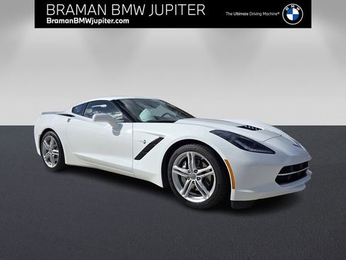 Used 2016 Chevrolet Corvette Stingray Coupe image 1