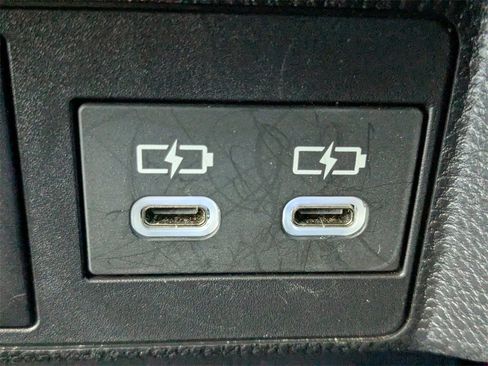 Used 2024 Toyota Tacoma TRD Sport image 14