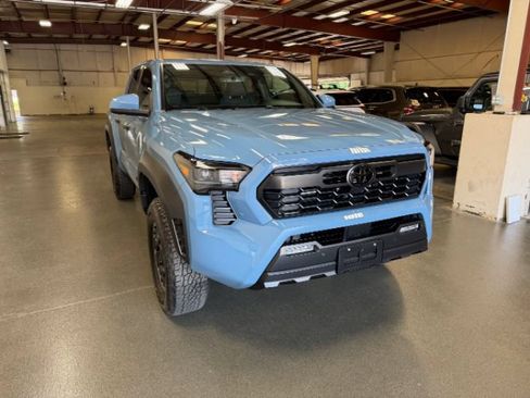 Used 2026 Toyota Tacoma TRD Off-Road w/ TRD Off Road Upgrade Package AWD/4WD image 7