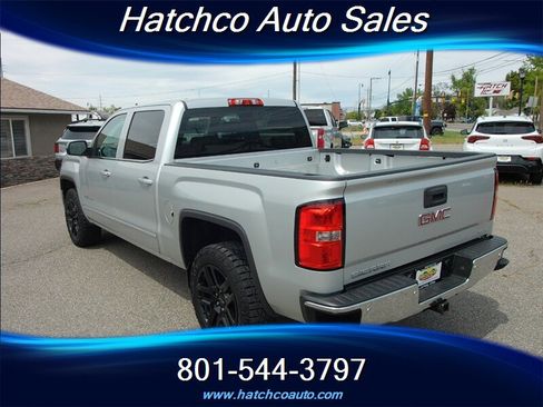 Used 2014 GMC Sierra 1500 SLE w/ SLE Value Package AWD/4WD image 3