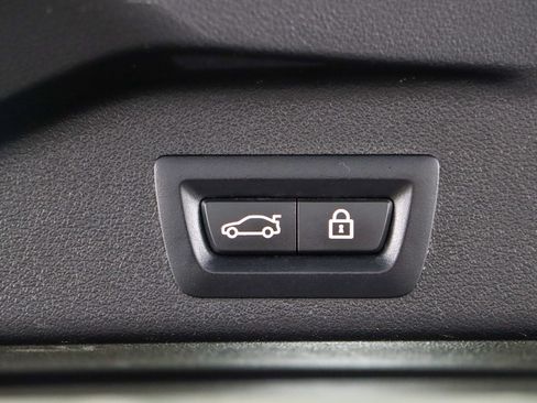Used 2022 BMW X5 sDrive40i w/ Parking Assistance Package RWD image 30