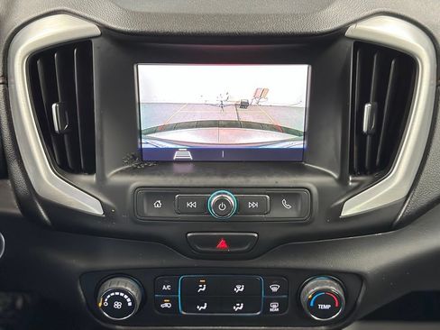 Used 2020 GMC Terrain SLE w/ Elevation Edition FWD image 6