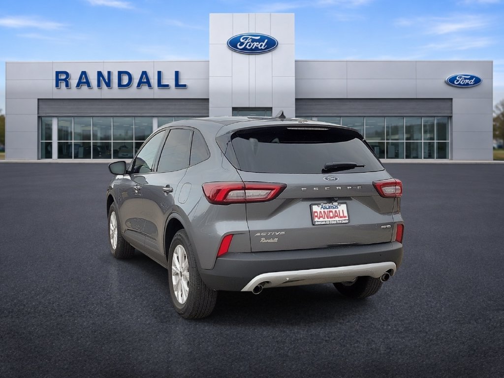 Used 2025 Ford Escape Active AWD/4WD image 4