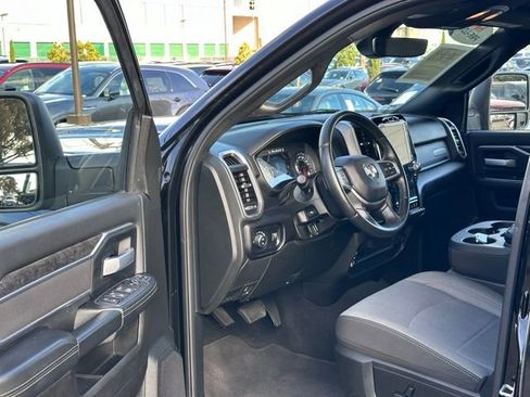 Used 2024 RAM 2500 Big Horn w/ Level 2 Equipment Group AWD/4WD image 9