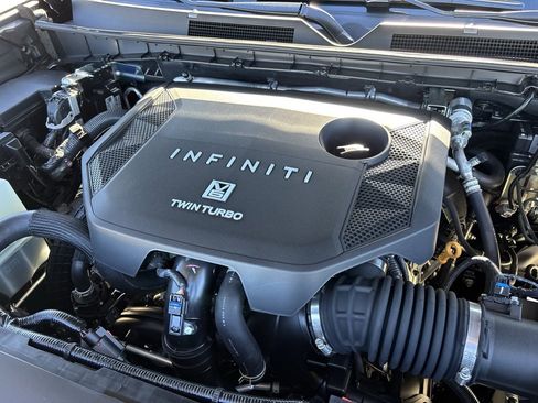 New 2026 INFINITI QX80 Luxe image 30