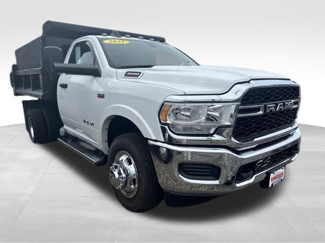 Used 2022 RAM 3500 Tradesman w/ Chrome Appearance Group AWD/4WD image 30