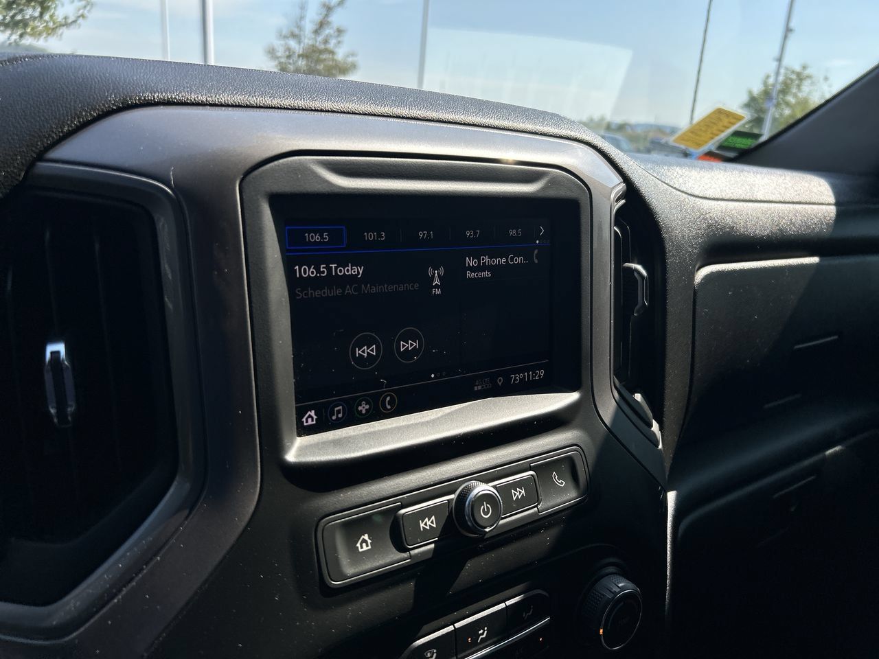 Used 2021 Chevrolet Silverado 1500 Custom AWD/4WD image 28