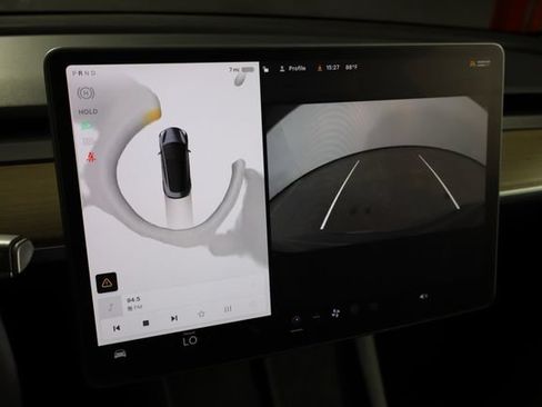 Used 2023 Tesla Model 3 Standard Range RWD image 42