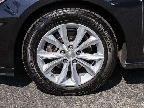 Used 2023 Chevrolet Malibu LT image 12