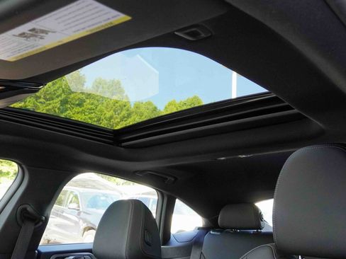 Certified 2025 BMW 430i w/ Premium Package image 14