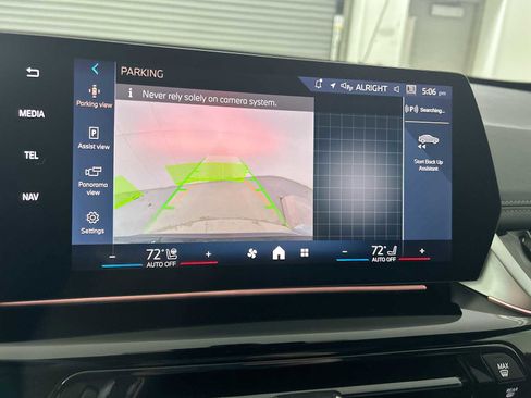 Used 2025 BMW X1 xDrive28i w/ Convenience Package image 23