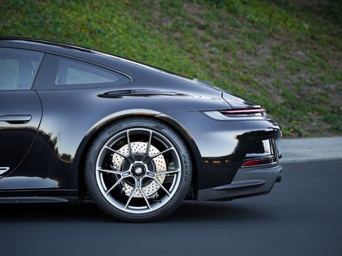 Used 2024 Porsche 911 GT3 image 9