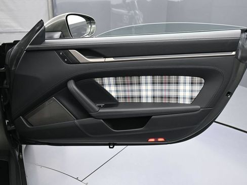 Certified 2025 Porsche 911 Turbo S AWD/4WD image 29