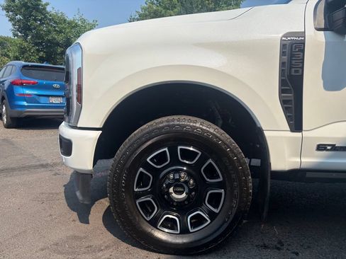 Used 2026 Ford F350 Platinum AWD/4WD image 11