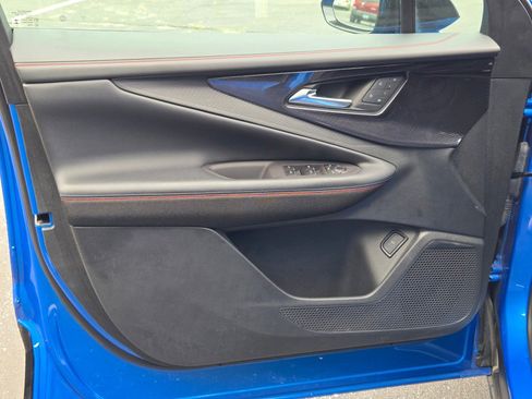 Used 2024 Chevrolet Blazer EV RS image 18