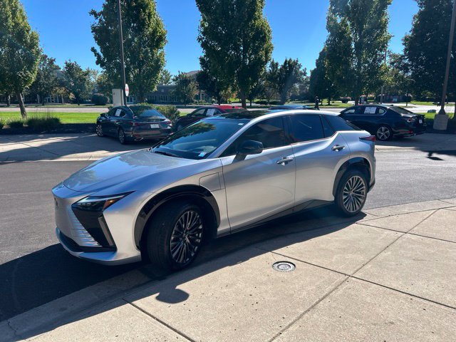 Used 2023 Lexus RZ 450e Premium w/ Accessory Package (Z1) AWD/4WD image 3