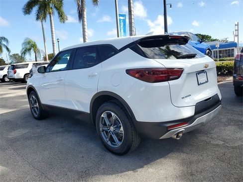 New 2025 Chevrolet Blazer LT image 3