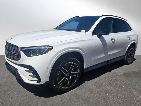 Certified 2026 Mercedes-Benz GLC 300 4MATIC image 7