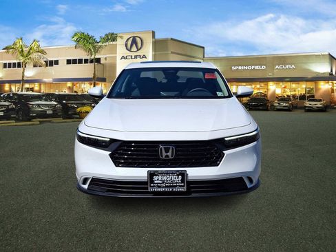 Used 2024 Honda Accord EX image 2