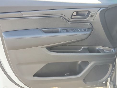 Used 2026 Honda Odyssey EX-L image 13