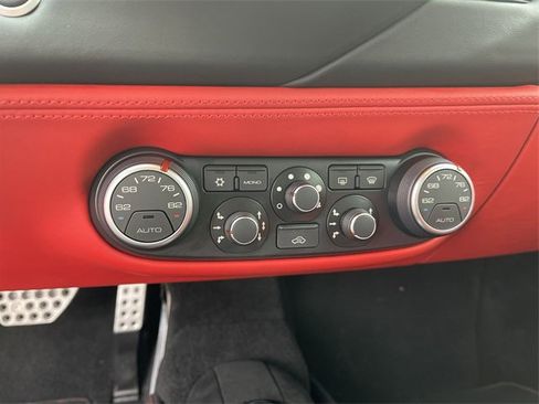 Used 2018 Ferrari 488 GTB image 18