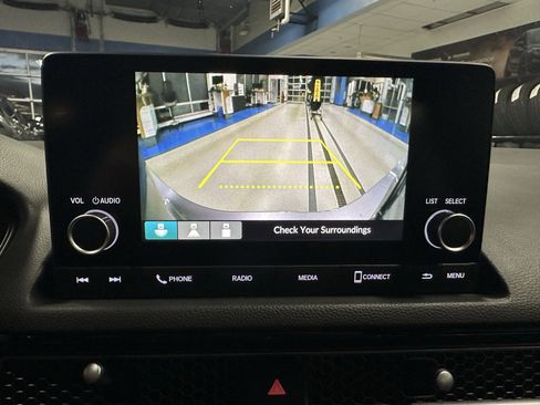 Used 2023 Honda Civic Sport image 12