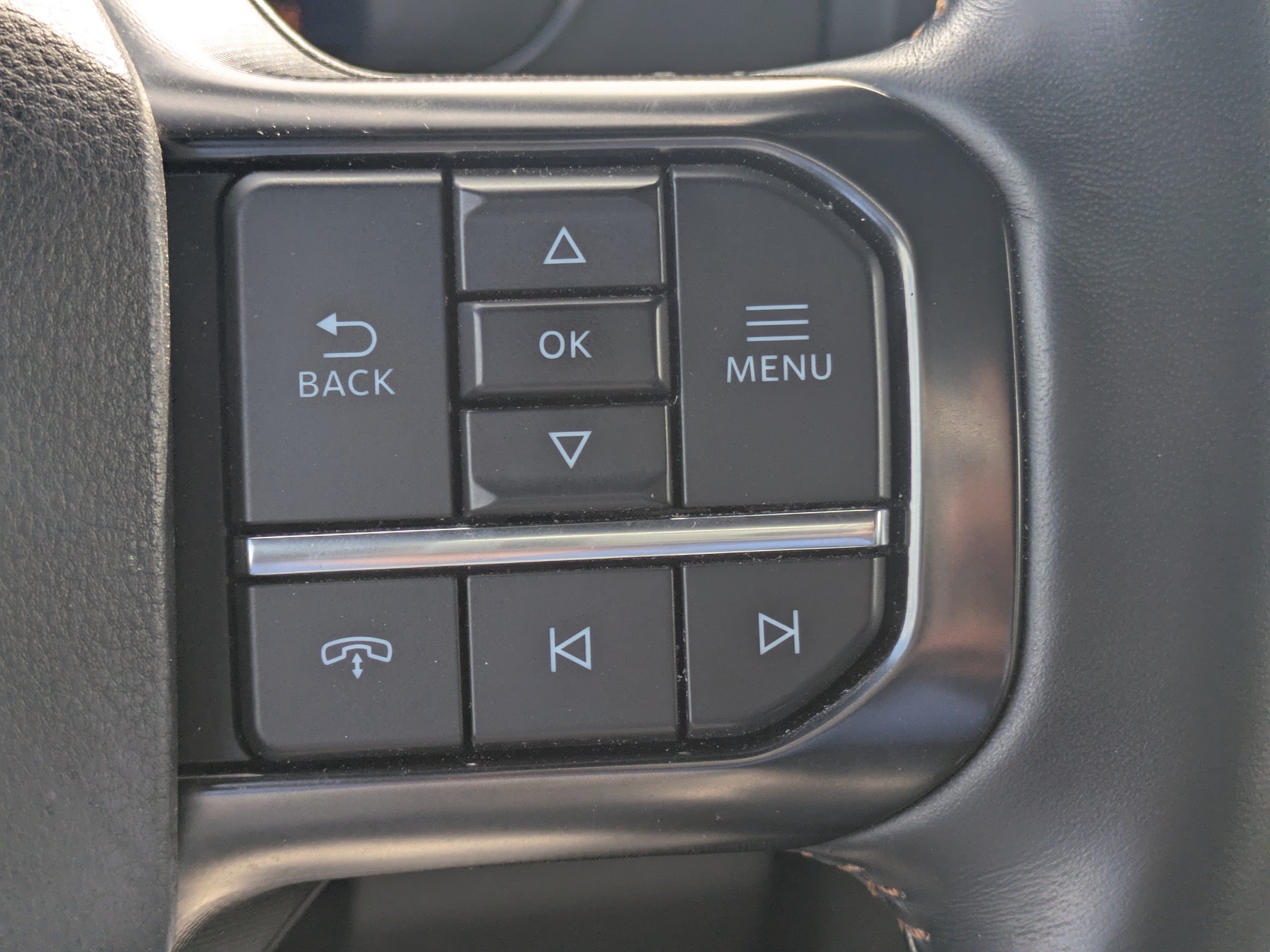 Used 2023 Ford F250 Platinum AWD/4WD image 25