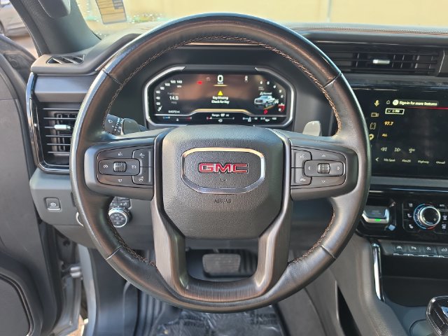 Used 2024 GMC Sierra 1500 AT4 w/ Technology Package AWD/4WD image 22